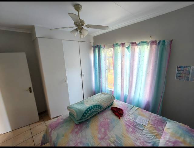 4 BEDROOM TOWNHOUSE FOR SALE IN CASHAN